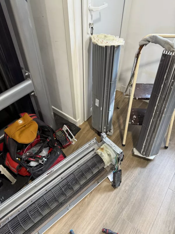 Dépannage de climatisation, Saint-Laurent-du-Var, DÉPANNE CLIM 06